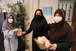 توزیع قرص پرل ویتامین D3  به مناسبت  هفته ملی سلامت بانوان ایران (سبا) 1400، در معاونت بهداشت 