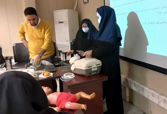 برگزاری کارگاه احیای پایه کودکان و شیرخواران در معاونت بهداشت