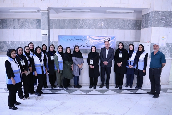 خدمت‌رسانی گسترده کادر بهداشت و درمان در سی‌وششمین مراسم سالگرد ارتحال امام خمینی (ره) 