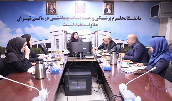 برگزاری جلسه پیگیری و هماهنگی پیرامون اجرایی‌سازی و تکمیل و توسعه برنامه پزشکی خانواده و بیمه روستایی در روستا و شهر زیر بیست‌هز 