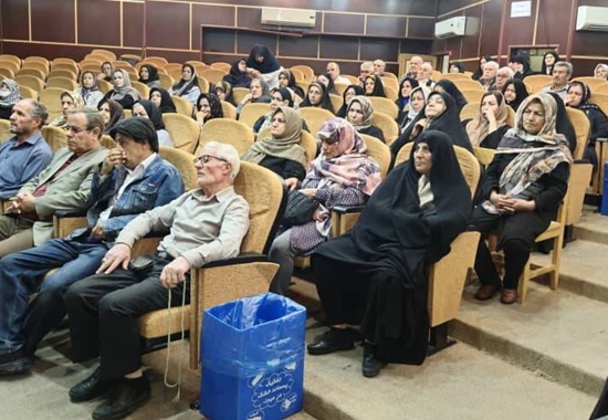 همایش آموزشی دیابت با مشارکت گسترده بیماران منطقه ۱۹ با هدف ارتقاء آگاهی بیماران دیابتی و ترویج فرهنگ خودمراقبتی با محوریت آموزش 
