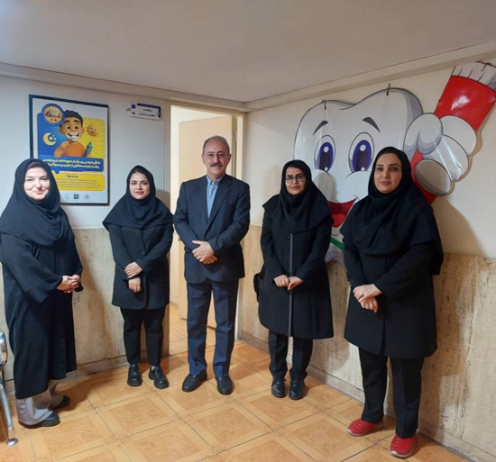 بازدید مشترک از واحد سلامت دهان و دندان شبکه بهداشت و درمان شهرستان ری به مناسبت هفته سلامت 