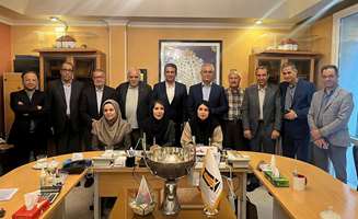 جلسه هیئت‌مدیره مجمع خیرین بهداشت با حضور مسئولان دانشگاه علوم پزشکی تهران و جمعی از خیرین نیک اندیش حوزه بهداشت