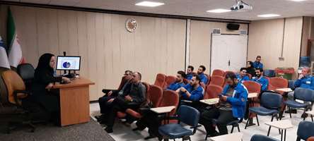 برگزاری کارگاه‌های آموزشی بیماری‌های منتقله از پشه مهاجم آئدس در شرکت ایران‌ خودرو دیزل