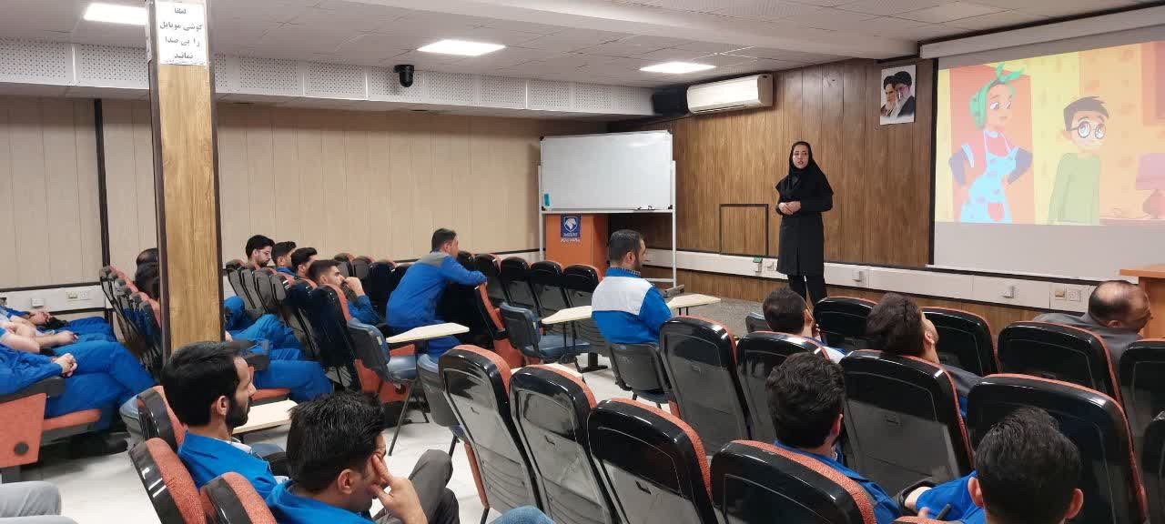 برگزاری کارگاههای آموزشی بیماریهای منتقله از ناقلین در شرکت ایرانخودرو دیزل