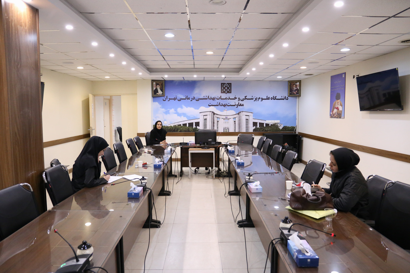 برگزاری آزمون تعیین صلاحیت مسئولان فنی شرکت‌های خدماتی فعال در حوزه مبارزه با حشرات و جانوران موذی در اماکن عمومی و خانگی در معاونت بهداشت