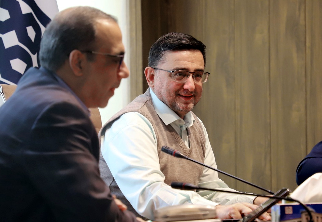 جلسه بررسی عملکرد و اقدامات انجام شده در راستای برنامه جامعه نگر رشد و تکامل کودکان(تاک)